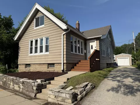 1934 S 84th, West Allis, WI 53227