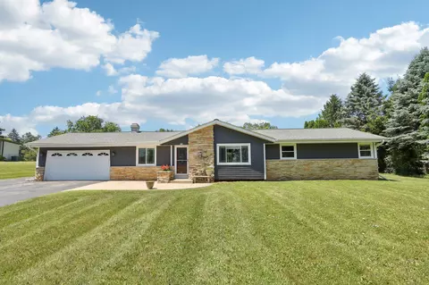 605 Amy Belle, Colgate, WI 53017