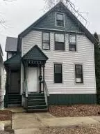 2515 N Bartlett #2517, Milwaukee, WI 53211