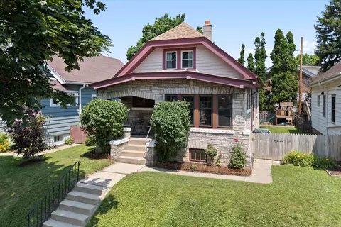 830 E Conway, Milwaukee, WI 53207