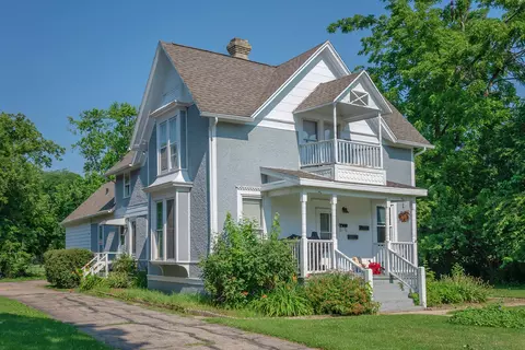 124 S 5th, Delavan, WI 53115