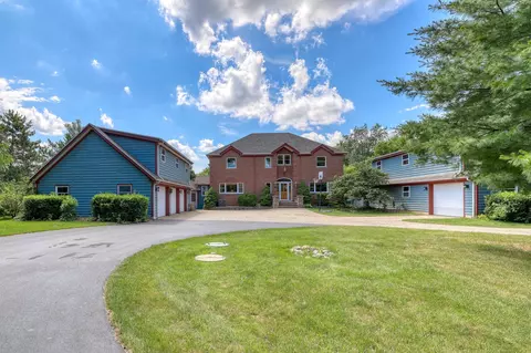 6444 Brever, Burlington, WI 53105