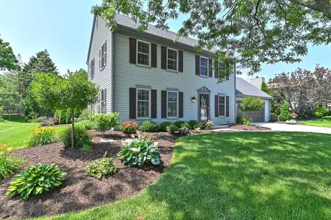 7819 S 83rd, Franklin, WI 53132