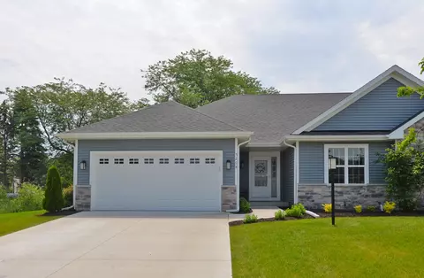 5208 Briarwood, Racine, WI 53402