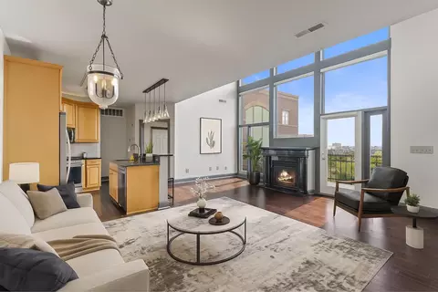 1515 N Van Buren #500, Milwaukee, WI 53202
