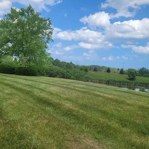 2097 Willow Pond, Port Washington, WI 53024