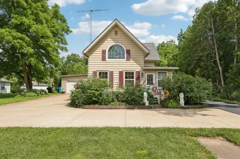 318 W Walworth, Elkhorn, WI 53121