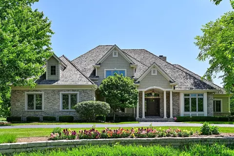 3747 W Ashley, Mequon, WI 53092