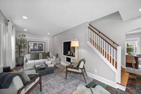 8558 N Regent, Fox Point, WI 53217