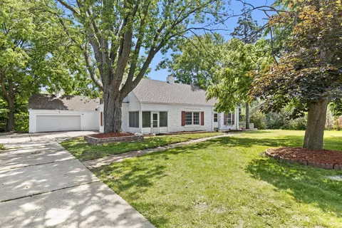 4940 N 76th, Milwaukee, WI 53218