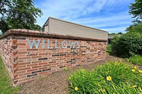 400 W Willow, Fox Point, WI 53217