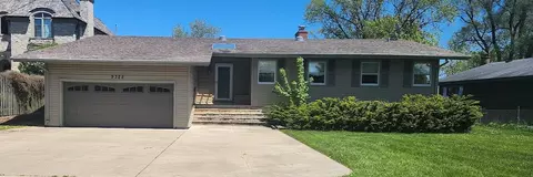 9325 Lakeshore, Pleasant Prairie, WI 53158