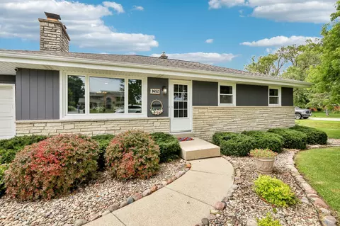 3652 N Newman, Racine, WI 53406