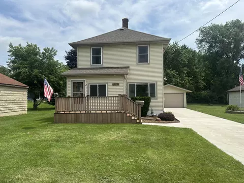 2119 Northwestern, West Bend, WI 53090