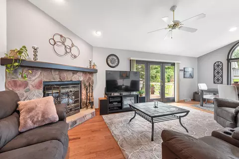 1300 Hidden Flds, West Bend, WI 53095