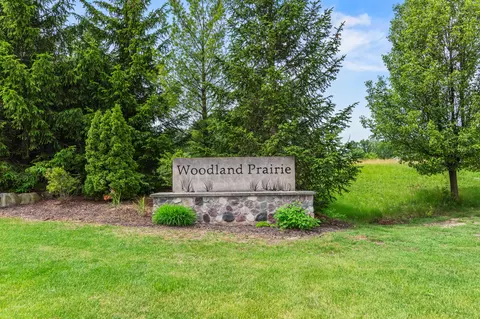 6749 S Prairiewood #6751, Franklin, WI 53132