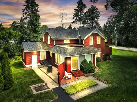 4738 Lighthouse, Wind Point, WI 53402