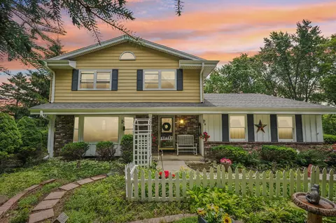 18815 W Observatory, New Berlin, WI 53146