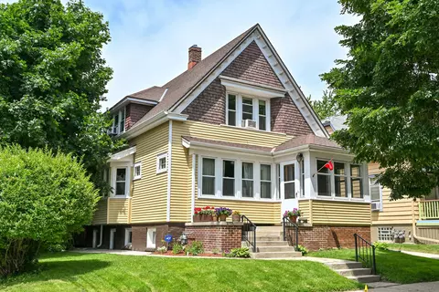 4015 N Stowell, Shorewood, WI 53211