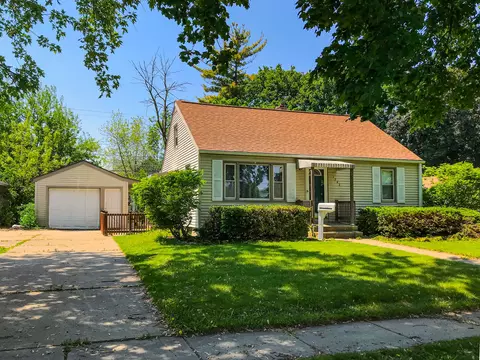 1342 State, Union Grove, WI 53182
