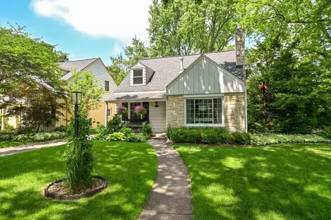 9326 Beverly, Wauwatosa, WI 53226