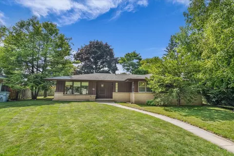 8630 W Peck, Milwaukee, WI 53225