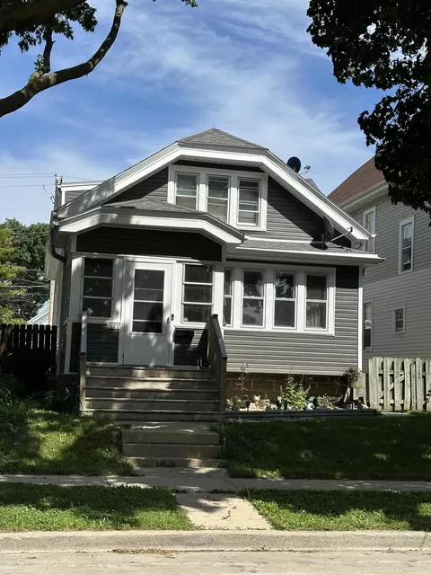 2222 S 68th, West Allis, WI 53219