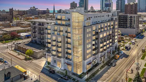 601 E Ogden #803, Milwaukee, WI 53202