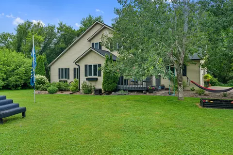 w7011 Paulson Road, Holland, WI 54636