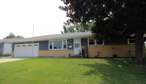 815 Redwood, West Bend, WI 53095