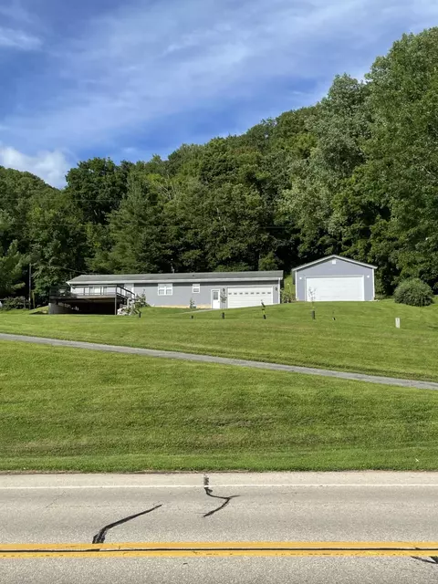 15953 State Highway 35, Ferryville, WI 54628