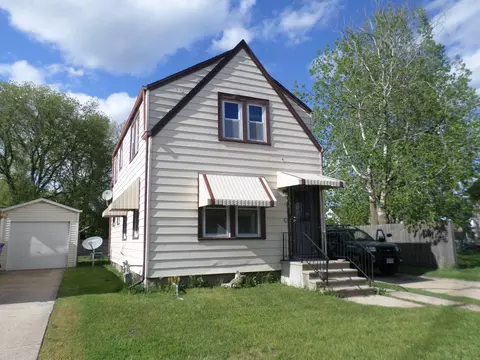 918 43rd, Kenosha, WI 53140