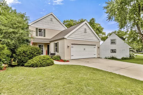 1438 Cleveland, Waukesha, WI 53186