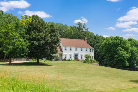 w279n7090 Millpond, Merton, WI 53029