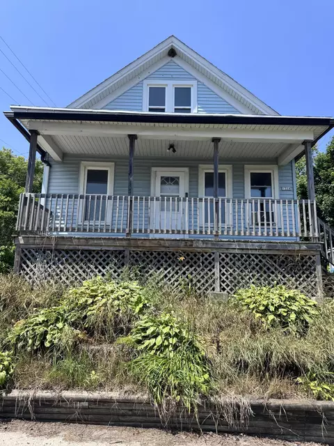 1316 S 11th, Sheboygan, WI 53081