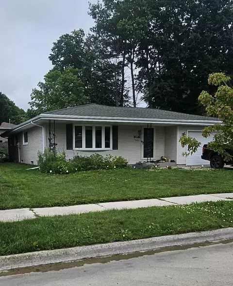 3634 S 17th, Sheboygan, WI 53081