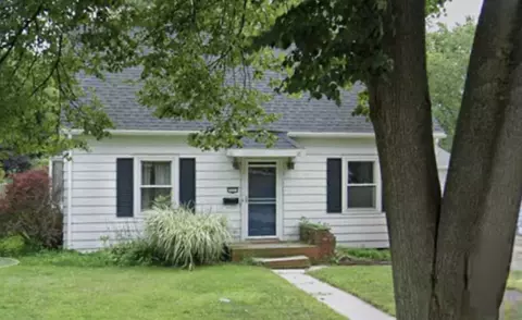 917 Michigan, Waukesha, WI 53188