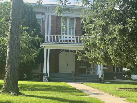 965 Racine, Delavan, WI 53115