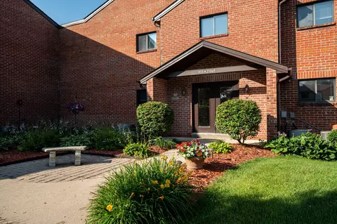 n58w23869 Hastings #302, Sussex, WI 53089