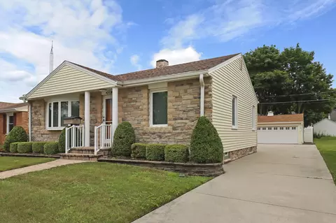 4211 23rd, Kenosha, WI 53140