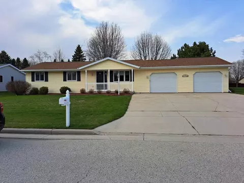 627 Falcon, Chilton, WI 53014