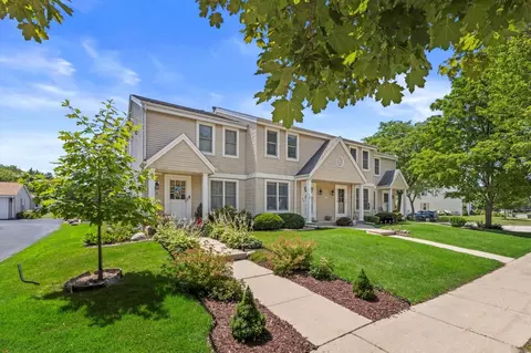 115 E Rivera #B, Waukesha, WI 53189