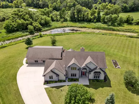 3976 Woodridge, Colgate, WI 53017