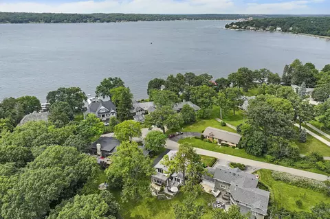 w2891 Hollybush Drive, Linn, WI 53147
