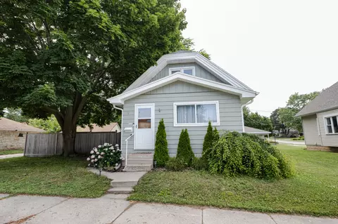 2004 17th, South Milwaukee, WI 53172