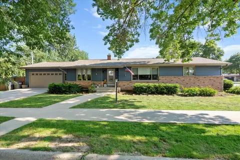 2421 Cooper, Sheboygan, WI 53083