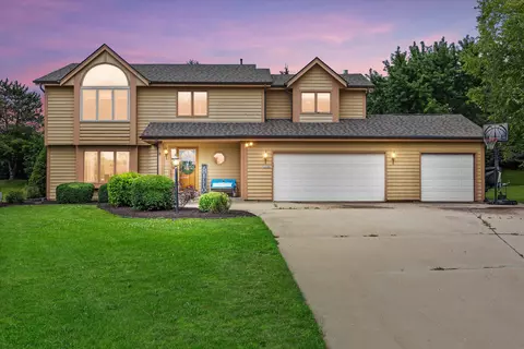 13785 W Maria, New Berlin, WI 53151