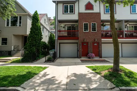 1514 N Humboldt #8, Milwaukee, WI 53202