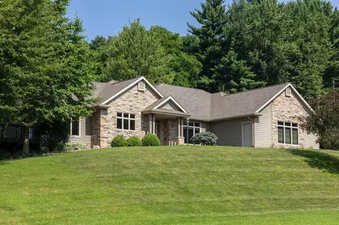 503 Pine Vly, Onalaska, WI 54650