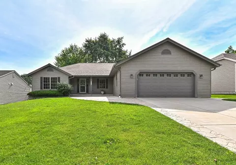 4232 S 95th, Greenfield, WI 53228